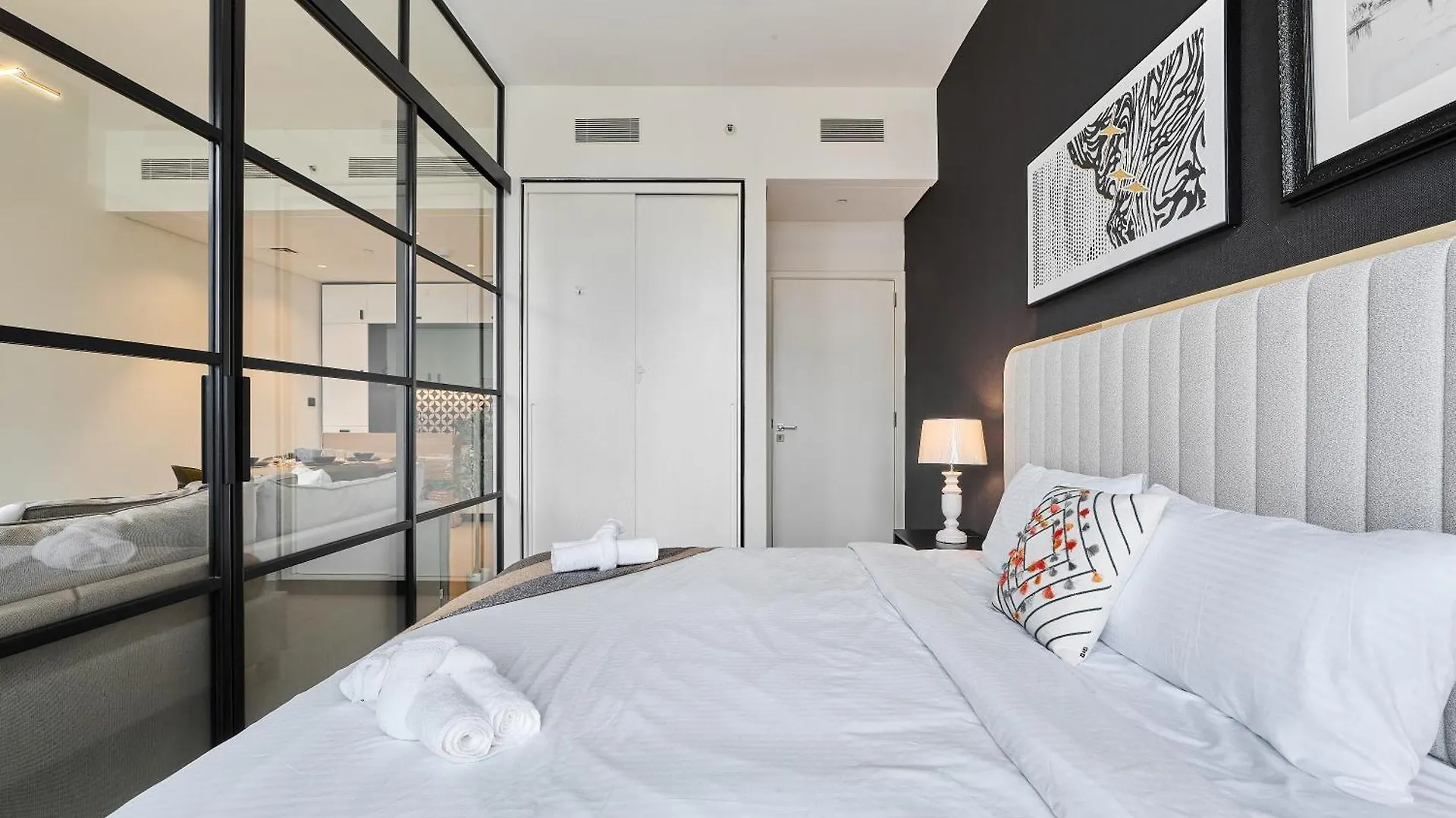 Elegant 2Br Living Steps From Dubai Hills Park Apartment