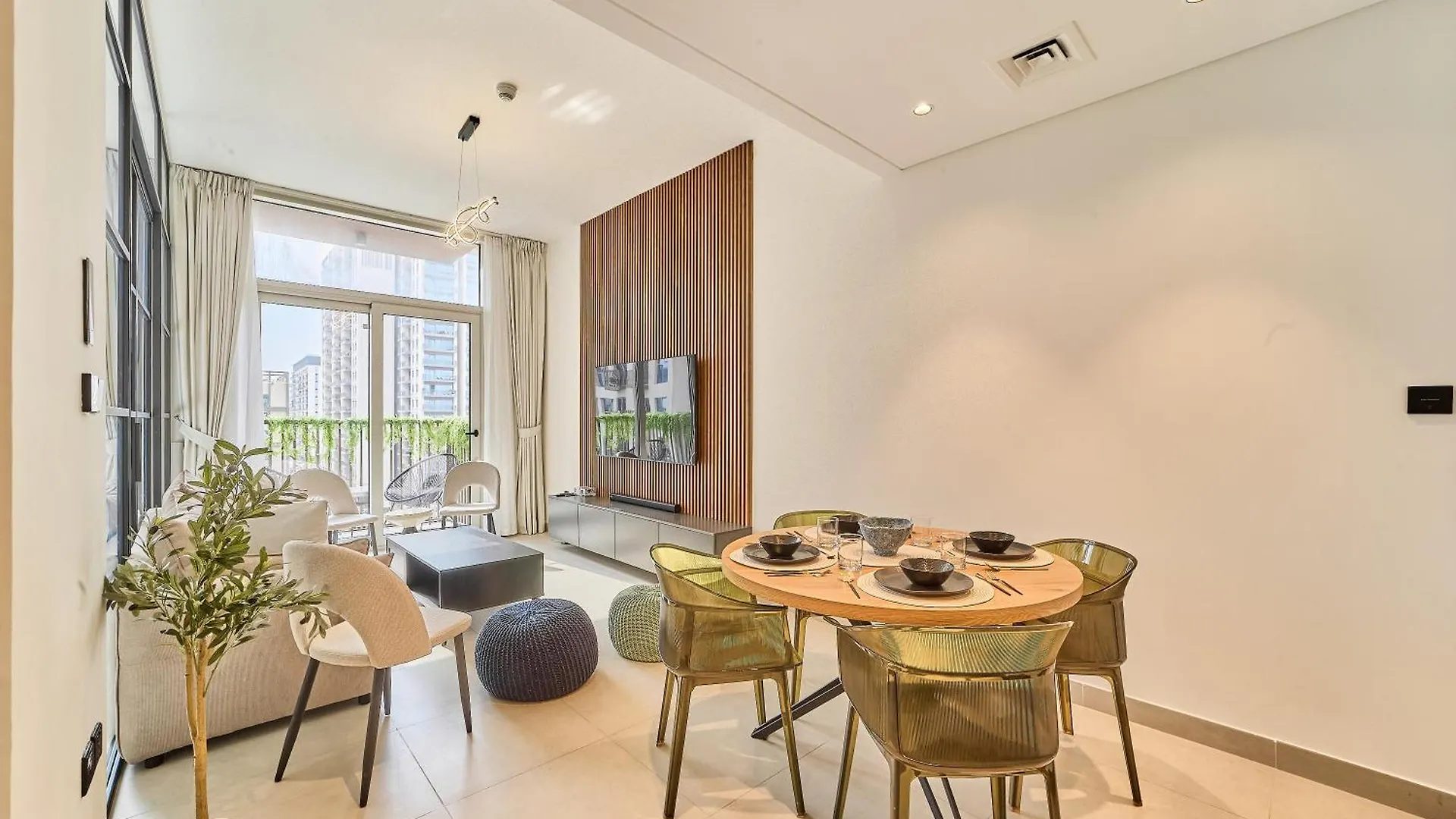 Elegant 2Br Living Steps From Dubai Hills Park 아파트 아랍에미리트